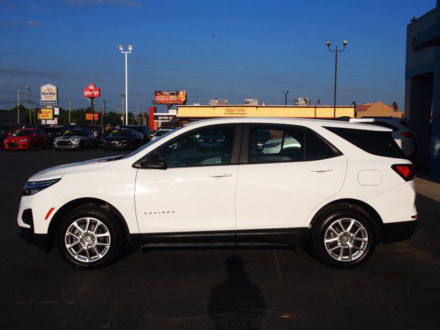 used 2022 Chevrolet Equinox car, priced at $19,224