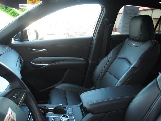 used 2022 Cadillac XT4 car, priced at $31,591