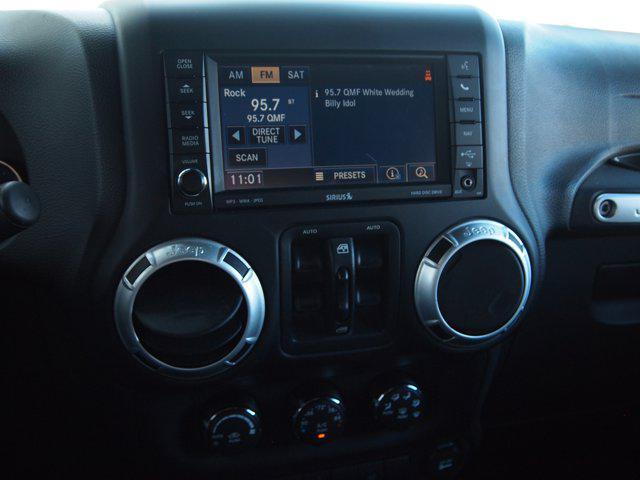 used 2015 Jeep Wrangler Unlimited car, priced at $16,294