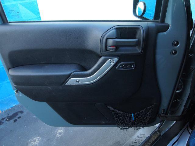 used 2015 Jeep Wrangler Unlimited car, priced at $16,294