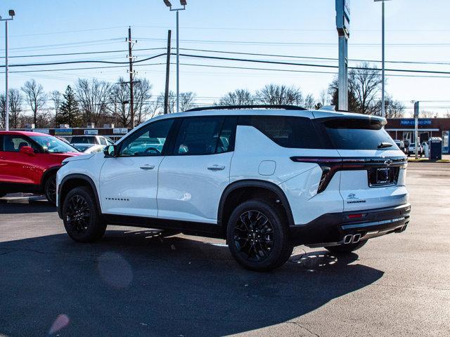 new 2025 Chevrolet Traverse car