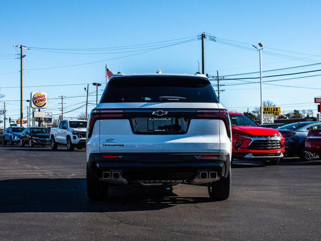 new 2025 Chevrolet Traverse car