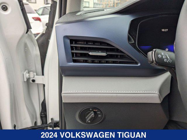 new 2024 Volkswagen Tiguan car, priced at $38,118