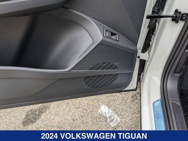 new 2024 Volkswagen Tiguan car, priced at $38,118