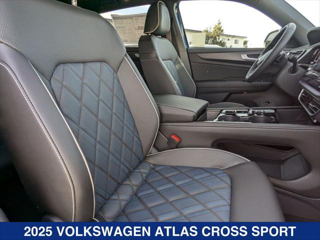 new 2025 Volkswagen Atlas car, priced at $55,401