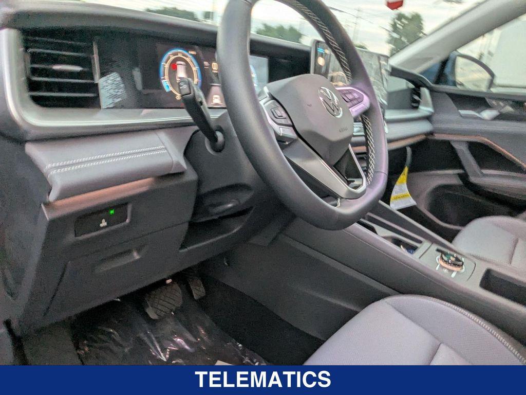 new 2025 Volkswagen Tiguan car, priced at $35,637