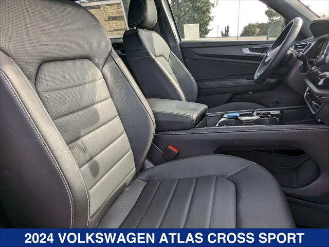 new 2024 Volkswagen Atlas car, priced at $52,221