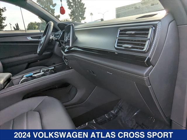 new 2024 Volkswagen Atlas car, priced at $52,221