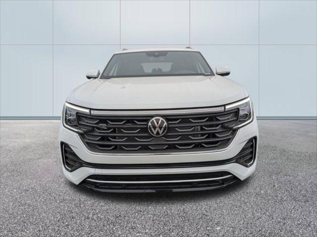 new 2024 Volkswagen Atlas car, priced at $52,221