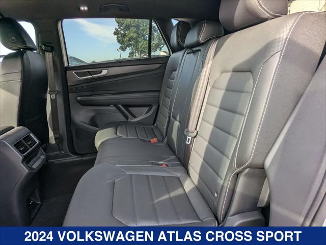 new 2024 Volkswagen Atlas car, priced at $52,221