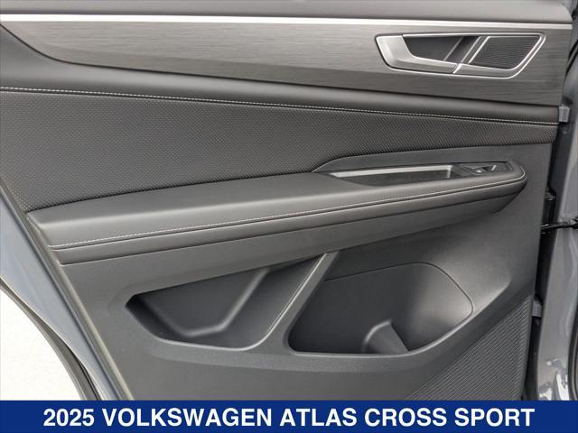 new 2025 Volkswagen Atlas car, priced at $46,406