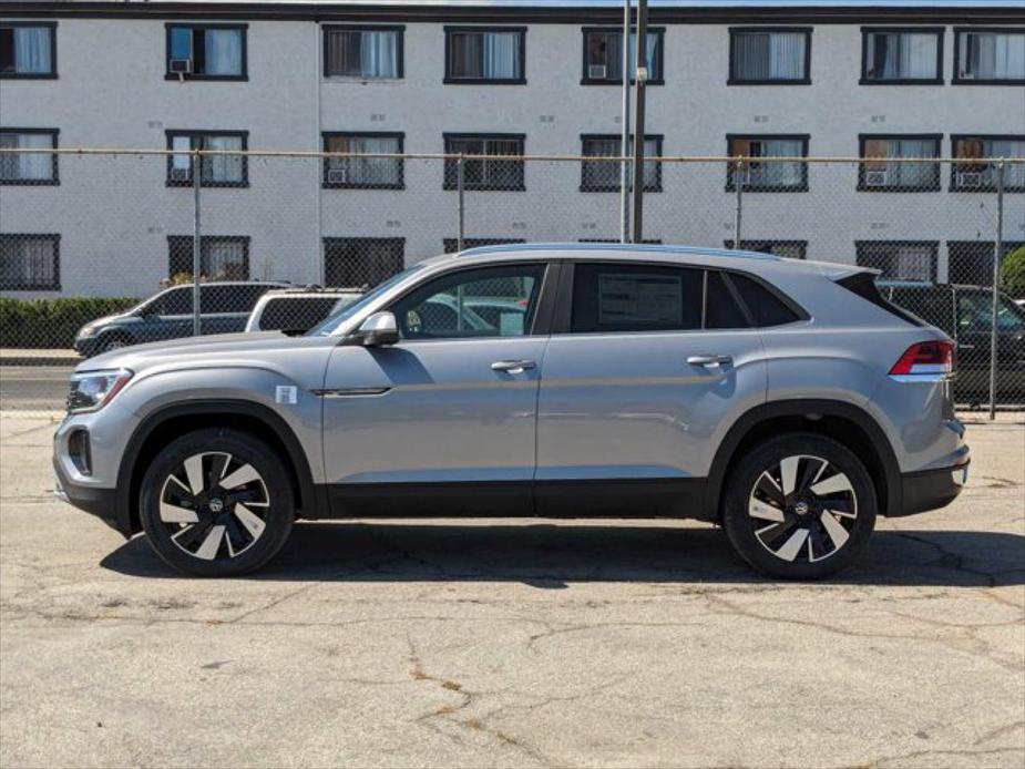 new 2024 Volkswagen Atlas car, priced at $43,298