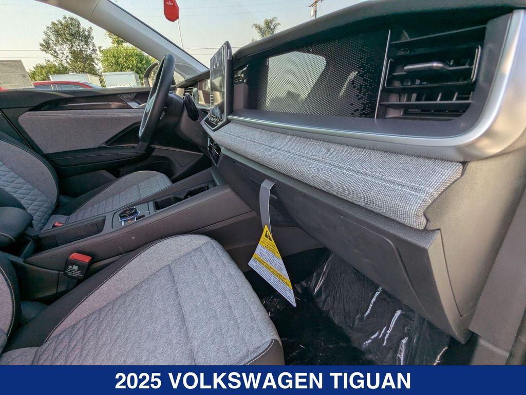 new 2025 Volkswagen Tiguan car, priced at $33,315