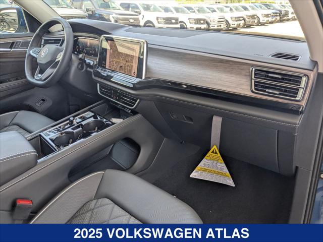 new 2025 Volkswagen Atlas car, priced at $57,789