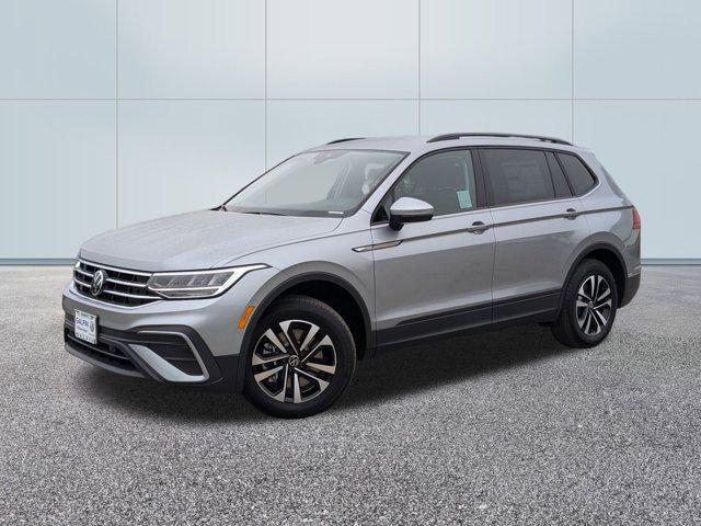 new 2024 Volkswagen Tiguan car, priced at $31,311