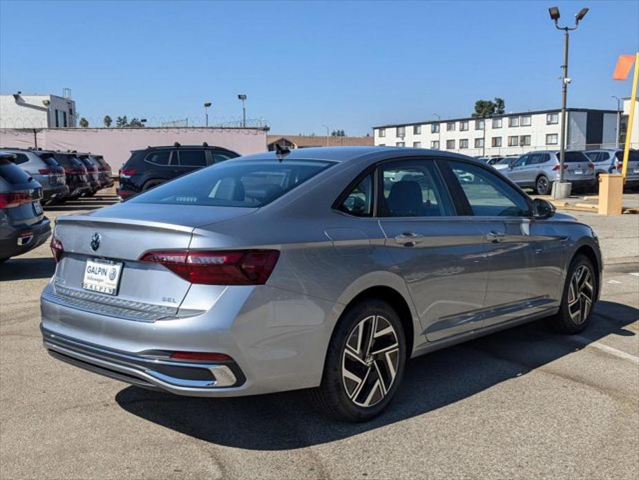 new 2024 Volkswagen Jetta car, priced at $31,119