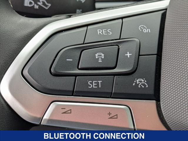 used 2025 Volkswagen Atlas car, priced at $38,777