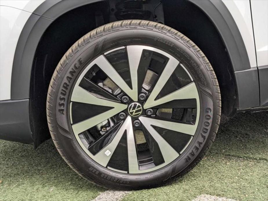 new 2024 Volkswagen Taos car, priced at $30,391