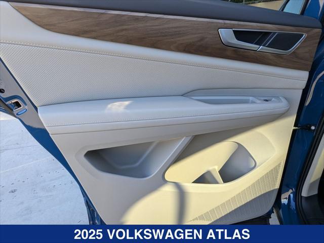 new 2025 Volkswagen Atlas car, priced at $41,579