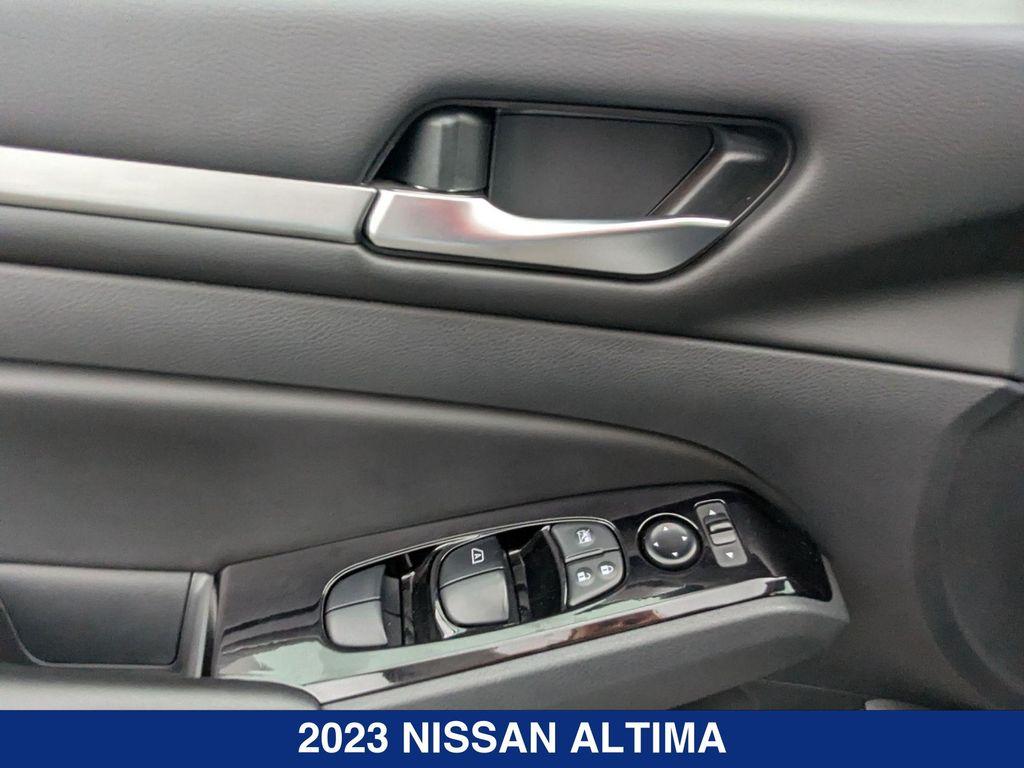 used 2023 Nissan Altima car, priced at $20,907