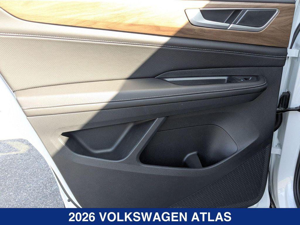 new 2026 Volkswagen Atlas car, priced at $49,348