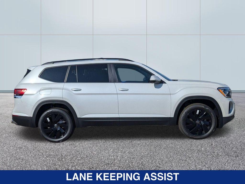 new 2026 Volkswagen Atlas car, priced at $49,348