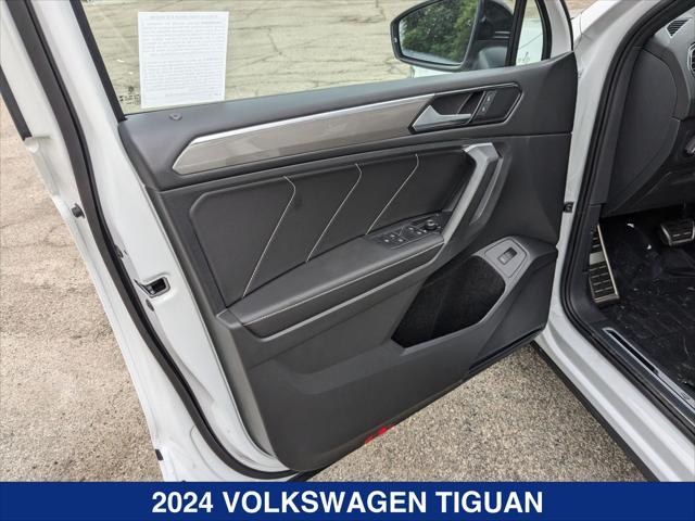 new 2024 Volkswagen Tiguan car, priced at $38,368