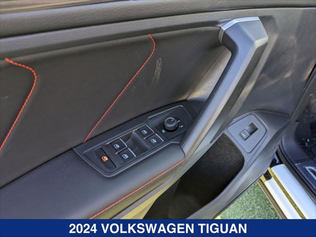 new 2024 Volkswagen Tiguan car, priced at $35,046