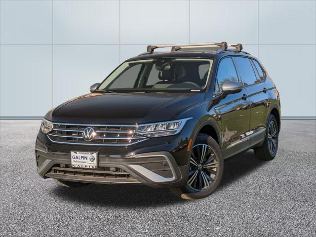 new 2024 Volkswagen Tiguan car, priced at $35,046