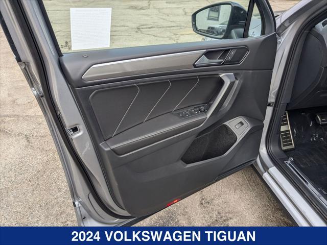 new 2024 Volkswagen Tiguan car, priced at $37,159