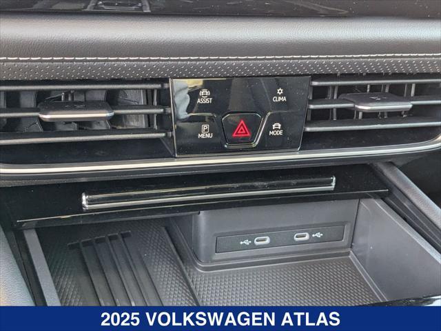 new 2025 Volkswagen Atlas car, priced at $48,900