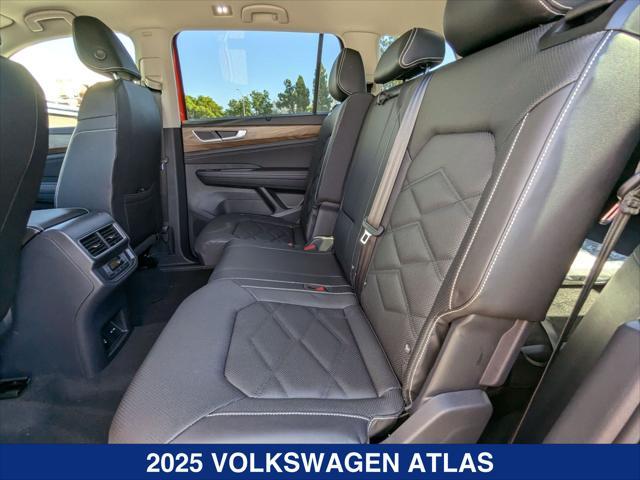 new 2025 Volkswagen Atlas car, priced at $48,900