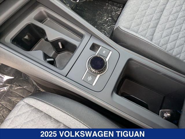 new 2025 Volkswagen Tiguan car, priced at $31,621