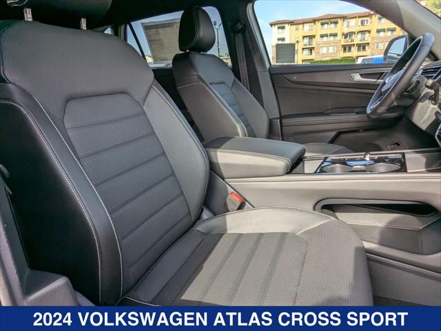 new 2024 Volkswagen Atlas car, priced at $52,238