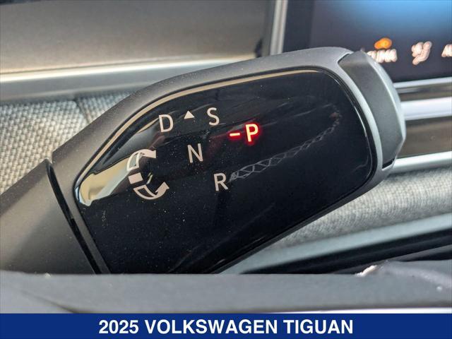 new 2025 Volkswagen Tiguan car, priced at $32,715