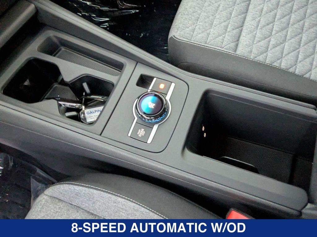 new 2025 Volkswagen Tiguan car, priced at $32,578