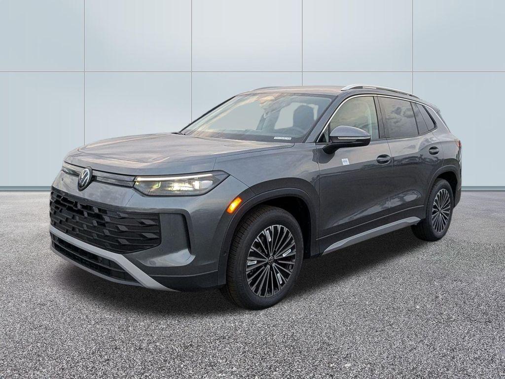 new 2025 Volkswagen Tiguan car, priced at $32,578