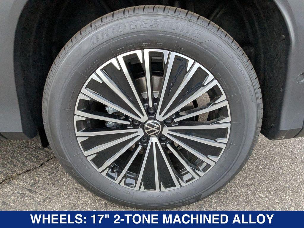 new 2025 Volkswagen Tiguan car, priced at $32,578