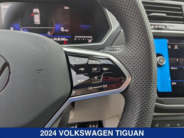 new 2024 Volkswagen Tiguan car, priced at $37,049