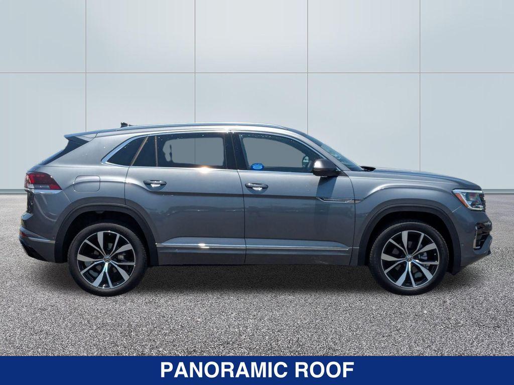 new 2025 Volkswagen Atlas car, priced at $55,246