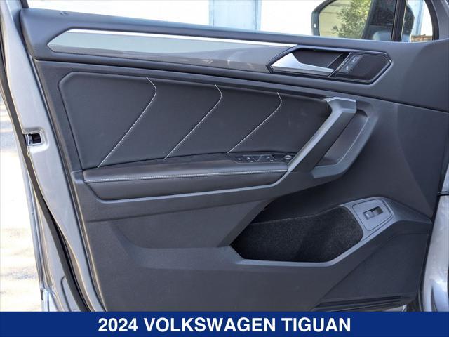 new 2024 Volkswagen Tiguan car, priced at $37,159