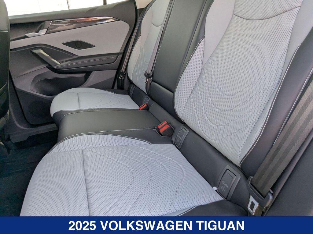 new 2025 Volkswagen Tiguan car, priced at $37,882