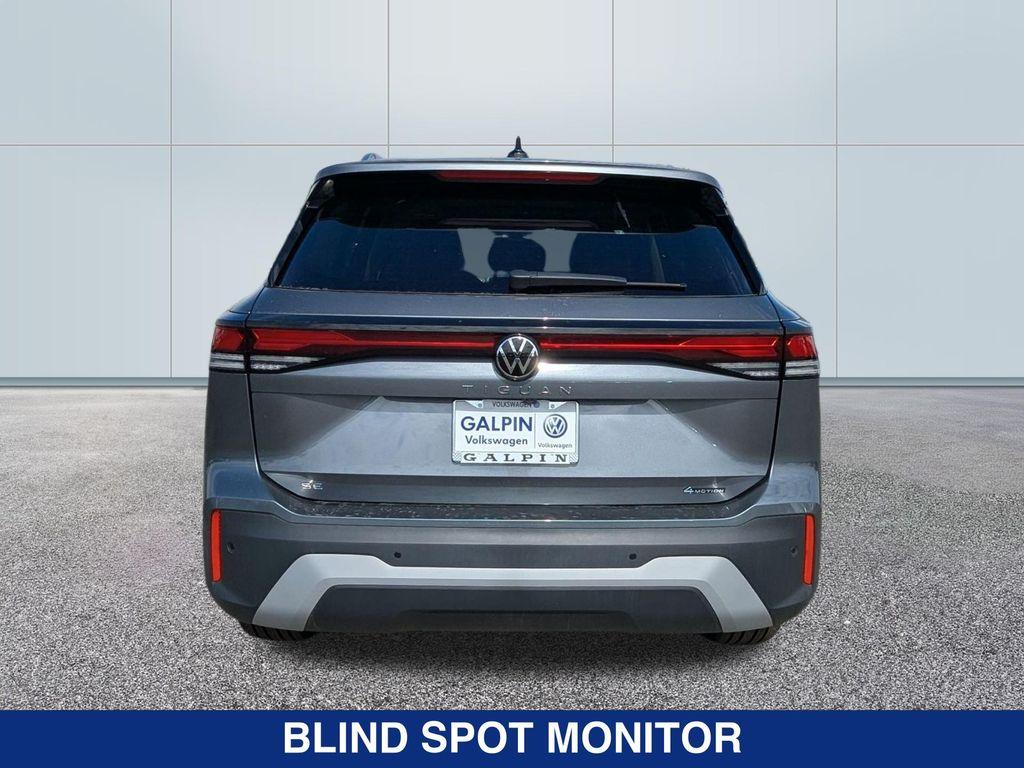 new 2025 Volkswagen Tiguan car, priced at $37,882