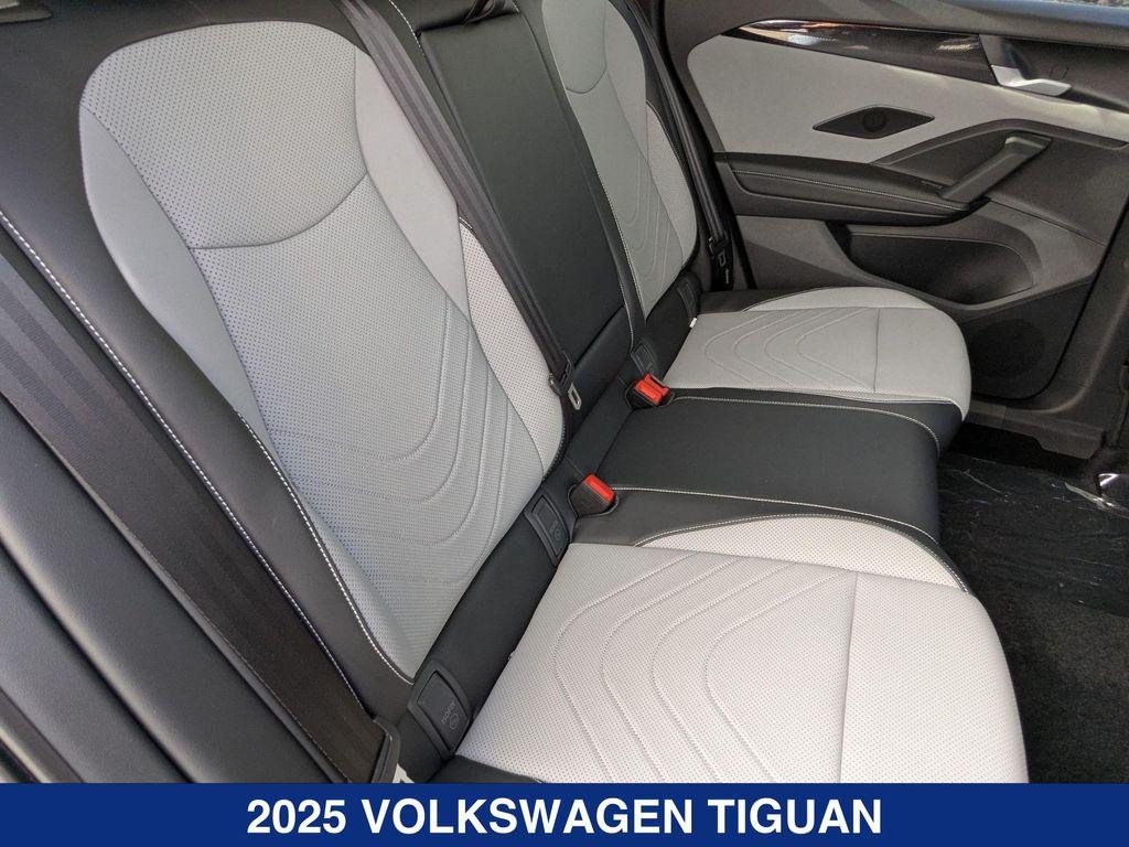 new 2025 Volkswagen Tiguan car, priced at $37,882