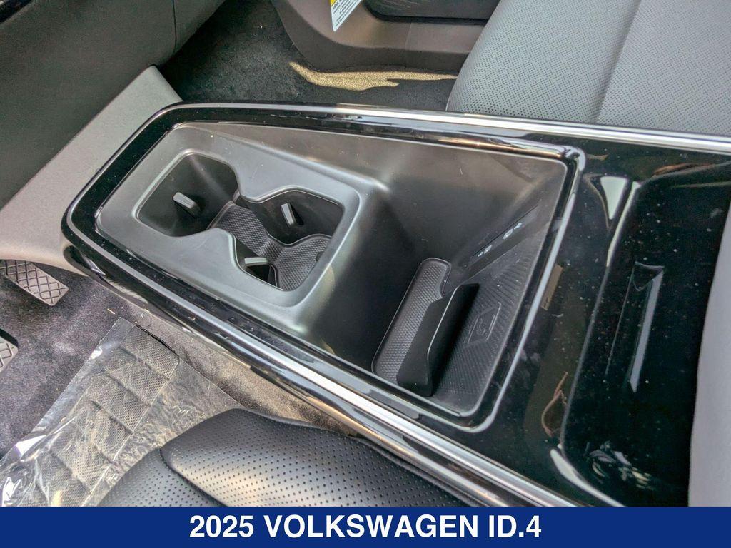 new 2025 Volkswagen ID.4 car, priced at $60,561
