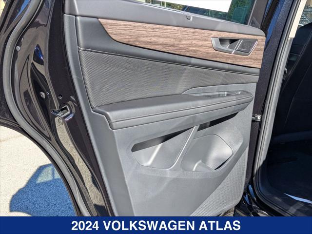 new 2024 Volkswagen Atlas car, priced at $56,566