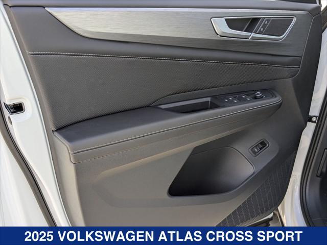 new 2025 Volkswagen Atlas car, priced at $45,551