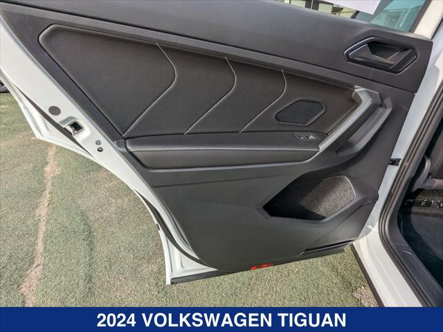 new 2024 Volkswagen Tiguan car, priced at $37,963