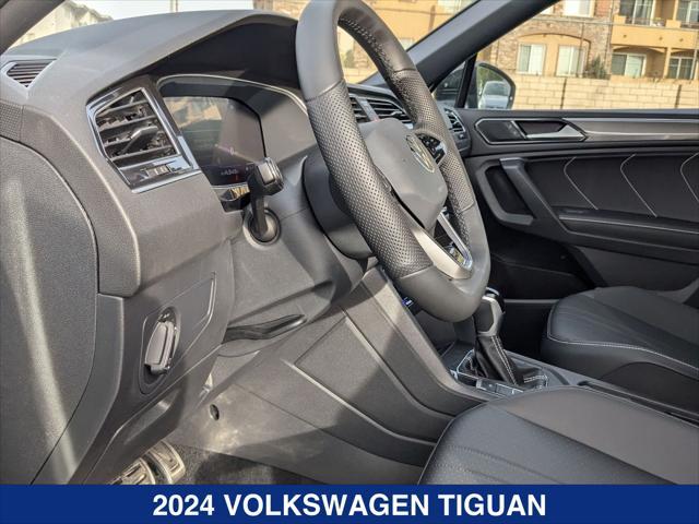 new 2024 Volkswagen Tiguan car, priced at $37,963