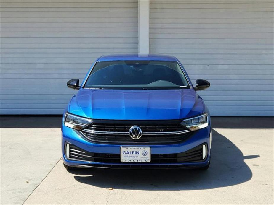 new 2024 Volkswagen Jetta car